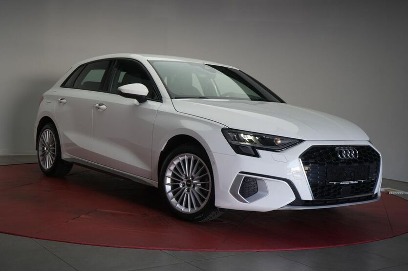 Audi A3 49.000 km 20.990 € Braunschweig 38110