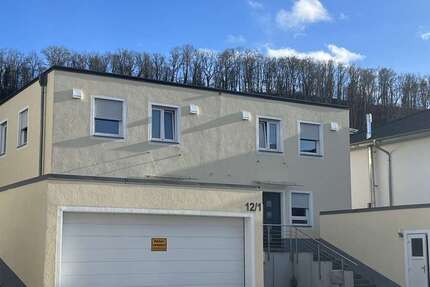 Haus zum Kaufen in Baden-Württemberg - Lauchheim 550.000 € 110 m² 4 zimmer