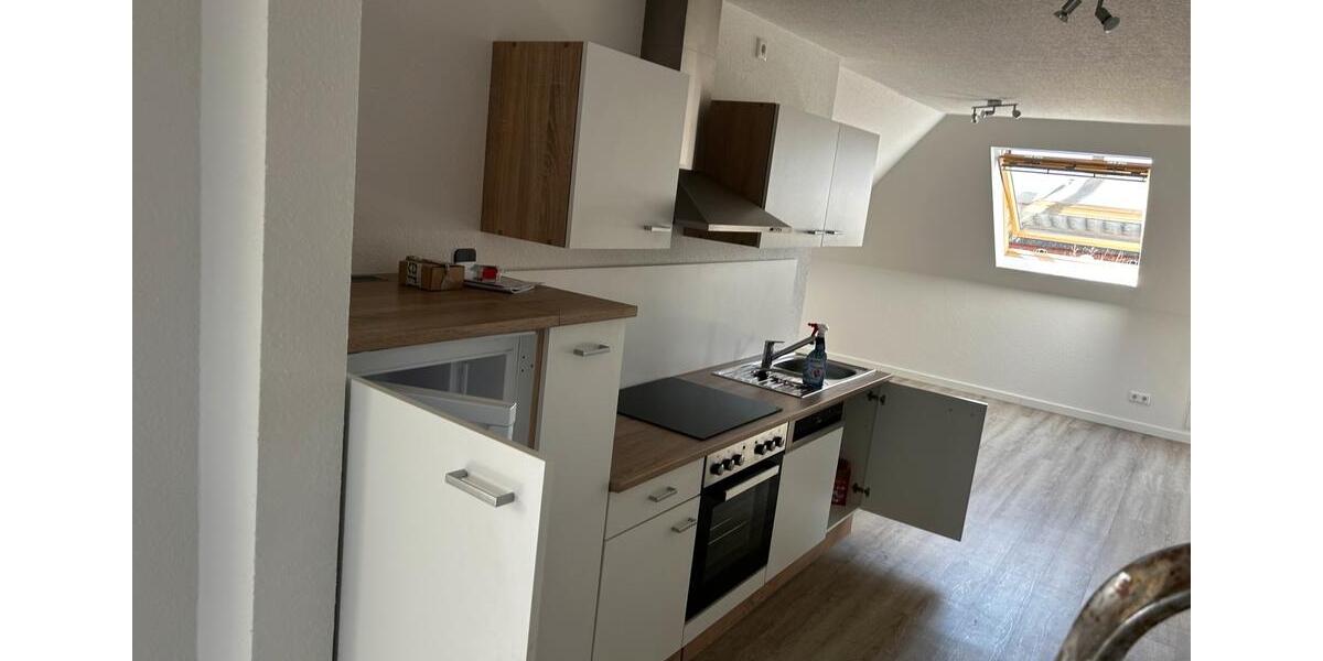 Dachgeschoßwohnung Bredstedt - 3 Zimmer, 94 m&sup2;, 830&euro; | Angebot:26429245