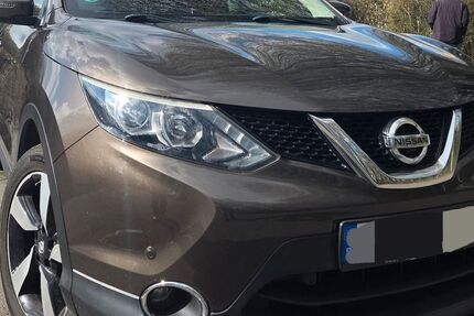 Nissan Qashqai 73.000 km 16.200 &euro; Dortmund 44145