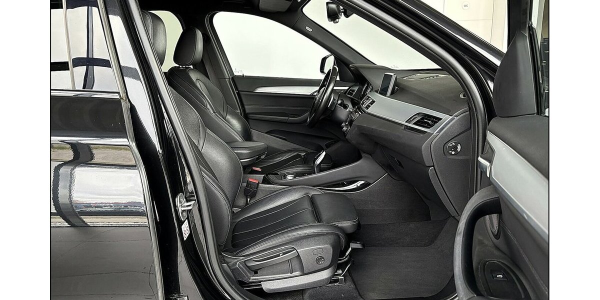 BMW X1 xDrive 20 i 124.000 km 22.999 &euro; Stade 21682