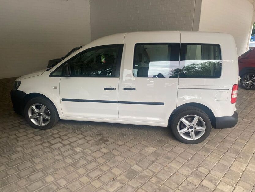 VW Caddy 224.215 km 7.400 € Bad Berneck im Fichtelgebirge 95460