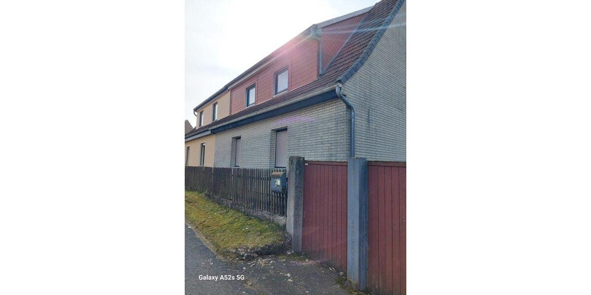 Doppelhaushälfte Anrode - 6.5 Zimmer, 90 m&sup2;, 38.000&euro; | Angebot:27018017
