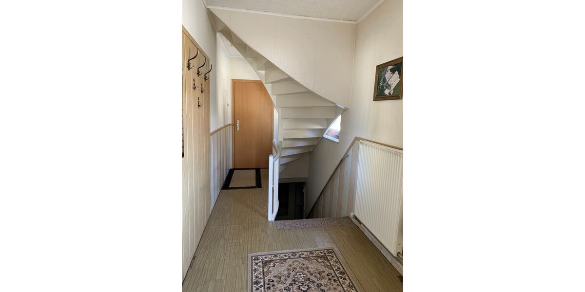 2 Wohnhäuser mit 3 Wohnungen plus 200m² Werkstatträumen bei Mittweida - Zweifamilienhaus Mittweida | Angebot:26000074