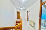 AS ImmobilieN: 3 br 2.5 bath detached house, garage, fitted kitchen, yard, fireplace, patio, office