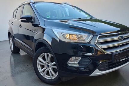 Ford Kuga 66.570 km 13.499 &euro; Kirchardt 74912