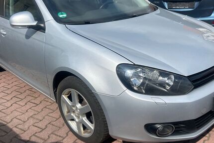 VW Golf 325.000 km 2.200 &euro; zwickau 08064