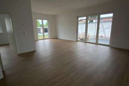 Wohnung Velten - 2 Zimmer, 79 m&sup2;, 1.179&euro; | Angebot:26071342