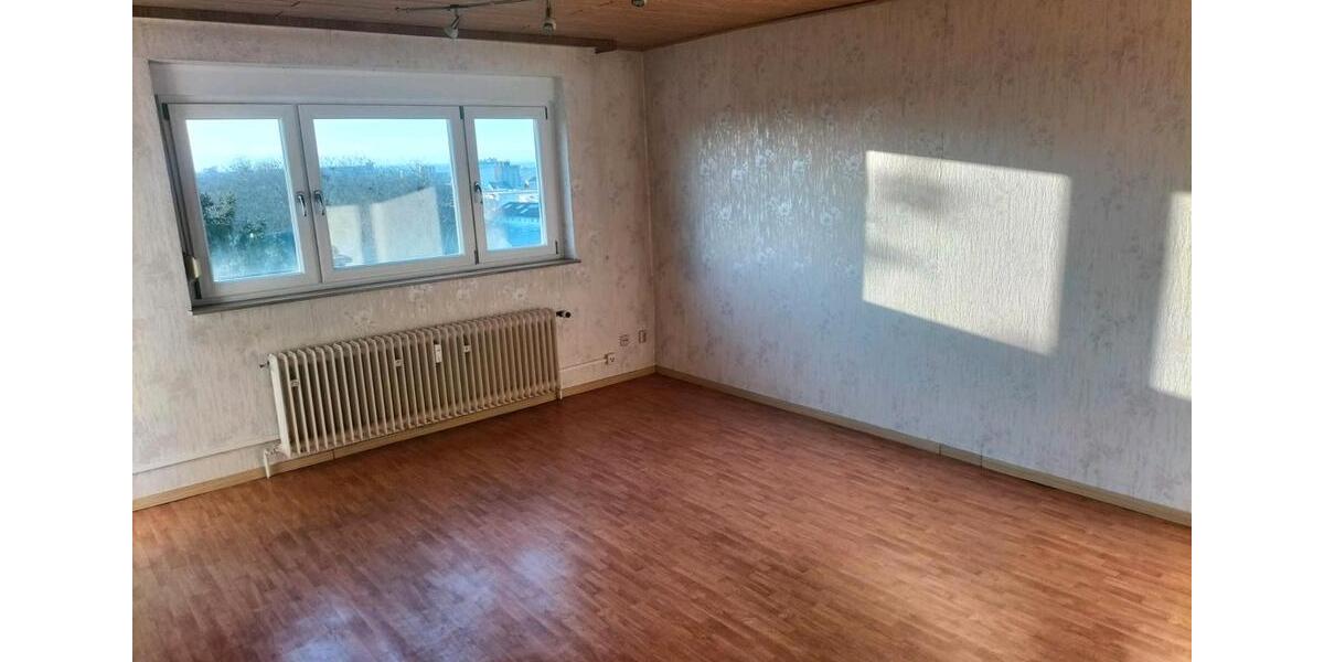 Etagenwohnung Lahr (Schwarzwald) - 3 Zimmer, 82 m&sup2;, 190.000&euro; | Angebot:26754828