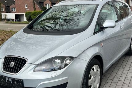 Seat Altea 150.311 km 6.690 &euro; Paderborn 33100