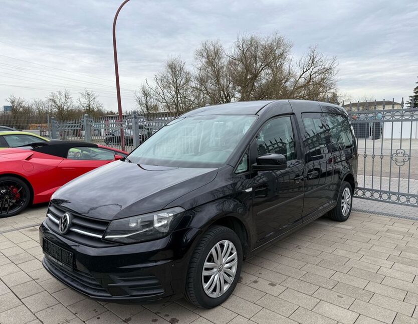VW Caddy Maxi 159.999 km 12.345 € Philippsburg 76661