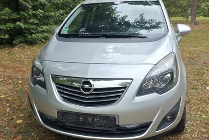 Opel Meriva 159.000 km 4.000 &euro; Berlin 10627