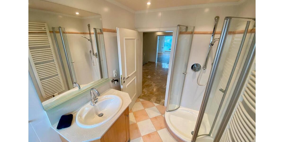 Einfamilienhaus Allersberg Eismannsdorf - 7 Zimmer, 230 m&sup2;, 840.000&euro; | Angebot:27093200