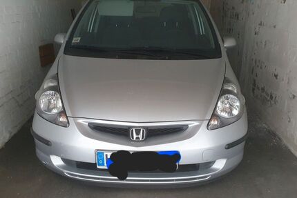 Honda Jazz 70.000 km 2.500 &euro; Hamburg 22179