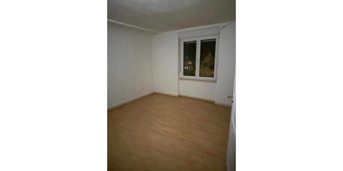 Etagenwohnung Neuenburg am Rhein - 3.5 Zimmer, 84 m&sup2;, 890&euro; | Angebot:25165025