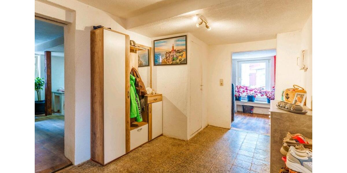 Einfamilienhaus Ballenstedt - 6 Zimmer, 190 m&sup2;, 45.000&euro; | Angebot:26535773