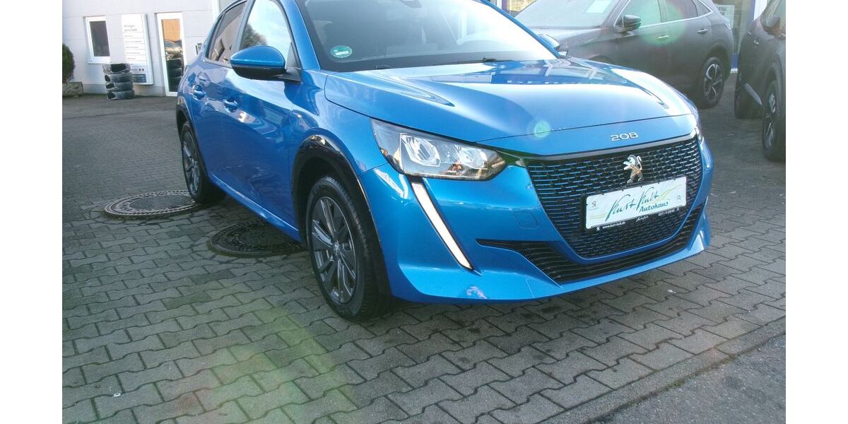 Peugeot 208 35.488 km 14.990 &euro; Chemnitz 09125