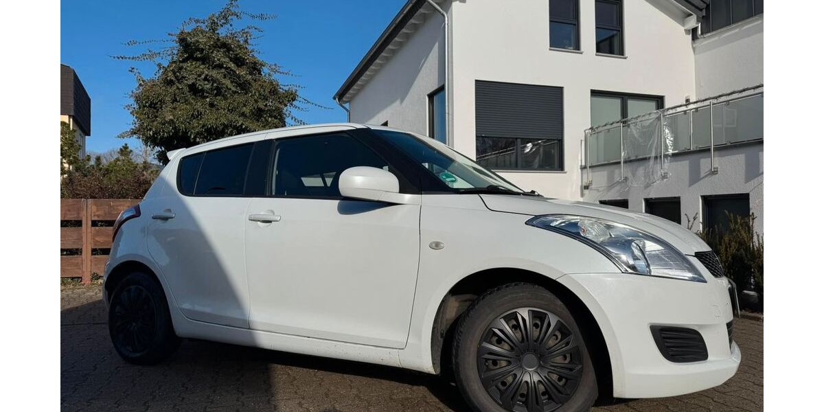 Suzuki Swift 105.000 km 6.000 &euro; Mommenheim 55278
