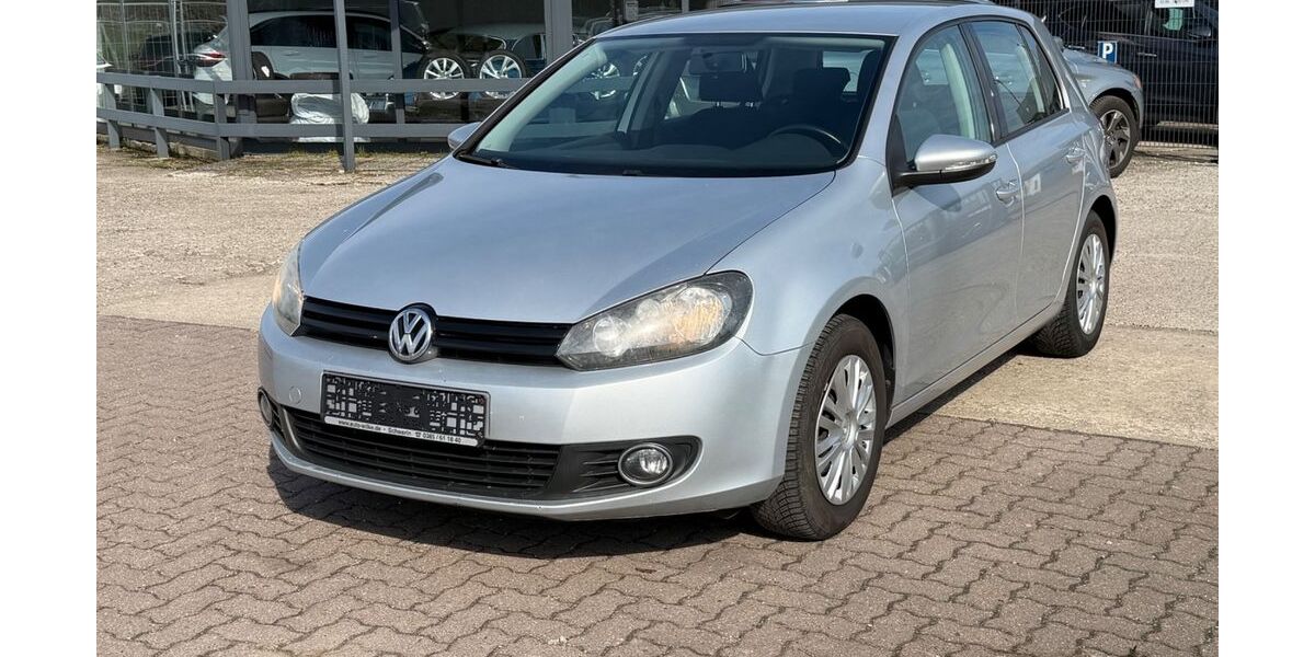 VW Golf 126.000 km 5.400 &euro; BLUMENTHAL 24241