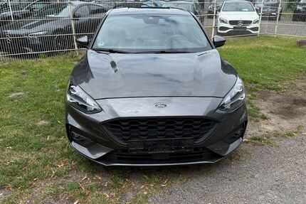 Ford Focus 97.380 km 11.999 &euro; Bremen 28717