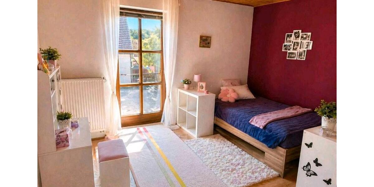 Einfamilienhaus Hirschaid - 6 Zimmer, 160 m&sup2;, 519.000&euro; | Angebot:26380483