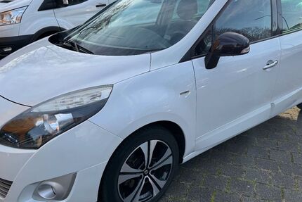 Renault Scenic 98.000 km 6.499 &euro; Neuss 41462
