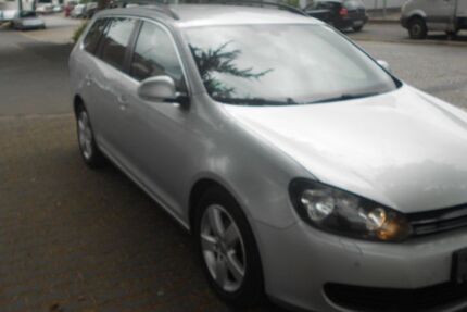 VW Golf 328.000 km 2.999 &euro; Frankfurt am Main 60386