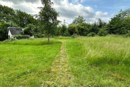 Baugrundstück in Wilkau-Haßlau: Ruhig, naturnah, familienfreundlich, nahe Zwickau zimmer