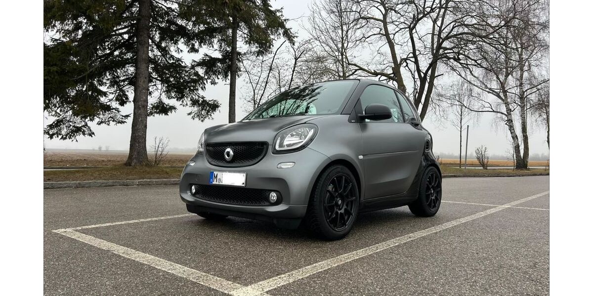 Smart ForTwo 68.000 km 10.500 &euro; München 81737