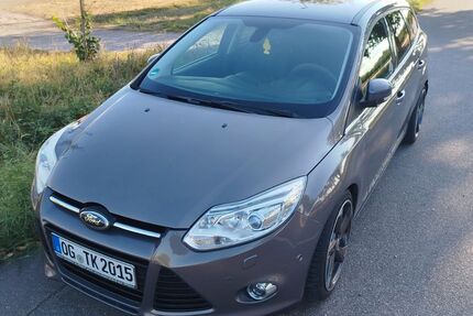 Ford Focus 156.000 km 5.999 &euro; Lauf 77886