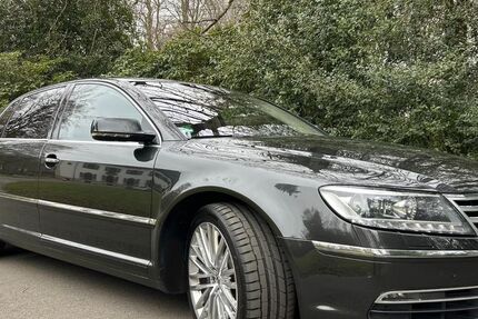 VW Phaeton 237.800 km 13.500 &euro; BREMEN 28195