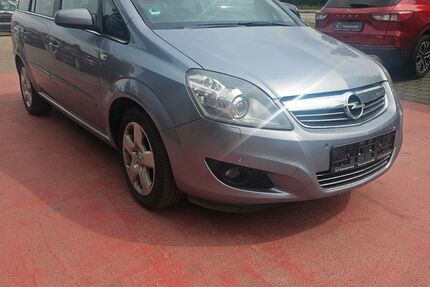 Opel Zafira 249.000 km 2.999 € Weißenhorn 89264