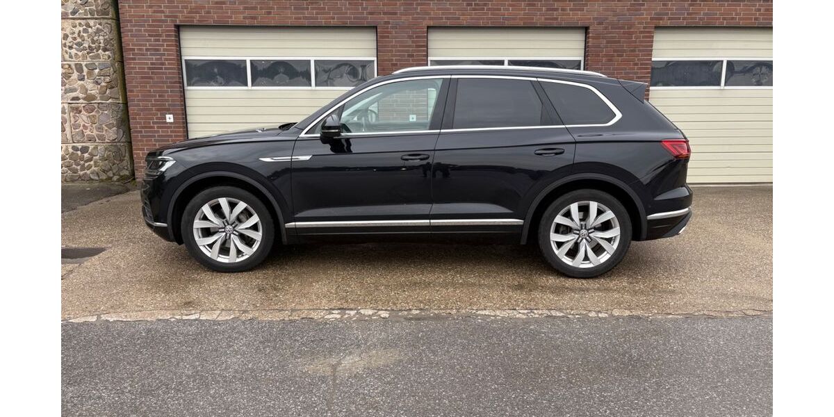 VW Touareg 125.500 km 39.500 &euro; Heinsberg 52525