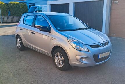Hyundai i20 124.571 km 3.950 &euro; Erligheim 74391
