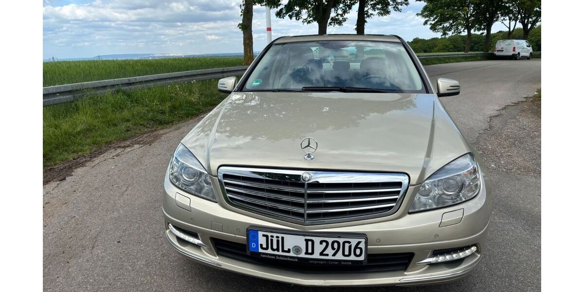 Mercedes-Benz C 180 144.000 km 8.500 &euro; Nideggen 52385