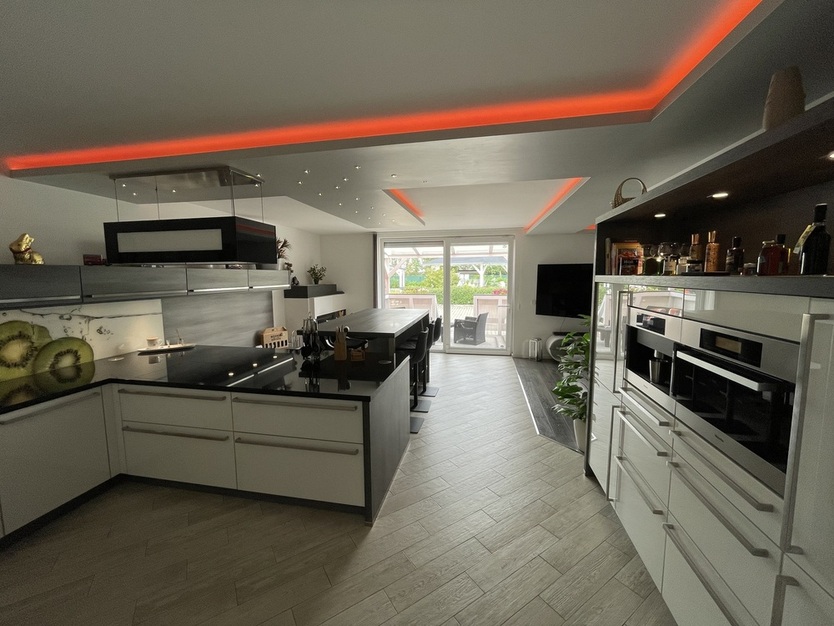 Traumhaftes Anwesen! modernes Wohnen und Arbeiten mit Pool, Einliegerwohnung, Werkstatt und mehr 5 zimmer