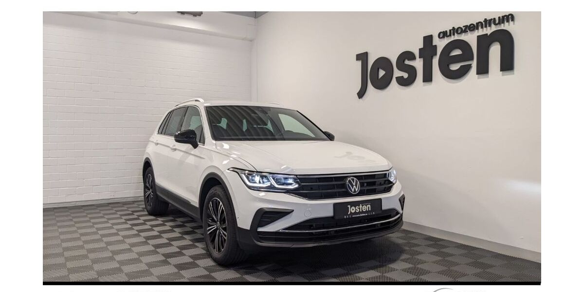 VW Tiguan 30.460 km 28.990 &euro; Monheim am Rhein 40789