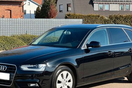 Audi A4 195.000 km 8.800 &euro; Hessisch Oldendorf 31840