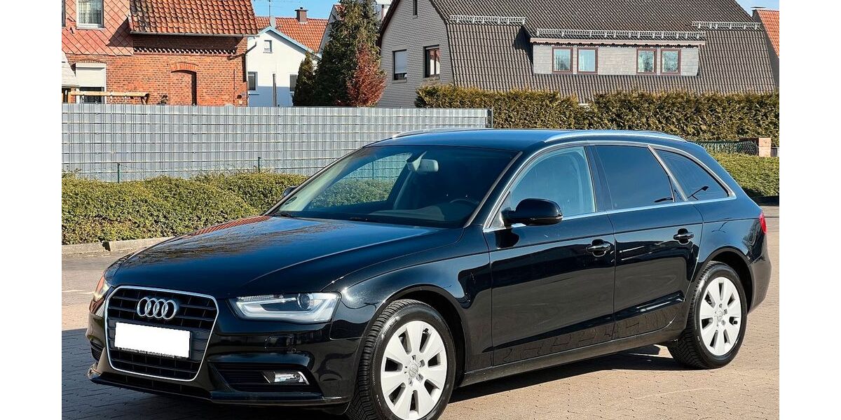 Audi A4 195.000 km 8.800 &euro; Hessisch Oldendorf 31840