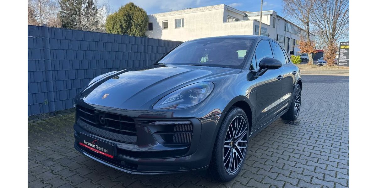 Porsche Macan 3.688 km 86.590 &euro; Köln 50859