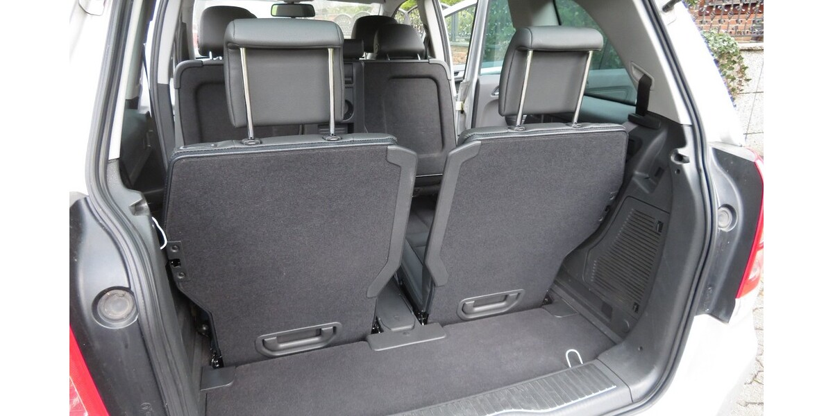 Opel Zafira 55.500 km 5.900 &euro; Olpe 57462