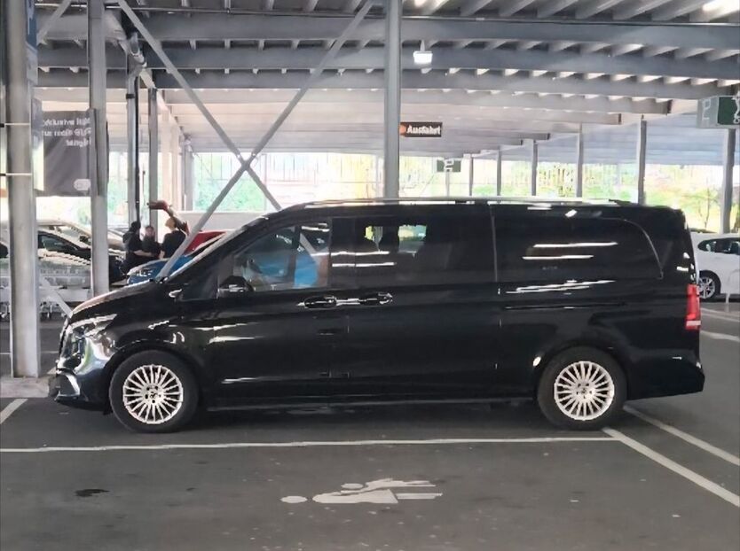 Mercedes-Benz V 300 91.589 km 61.100 € Kestert 56348