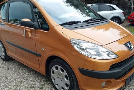 Peugeot 1007 11.000 km 9.999 &euro; Fredersdorf-Vogelsdorf bei Berlin 15370