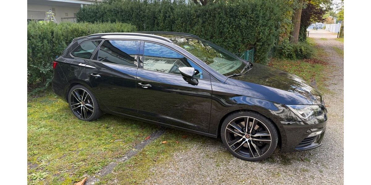 Seat Leon 83.005 km 21.200 &euro; Ingolstadt 85049