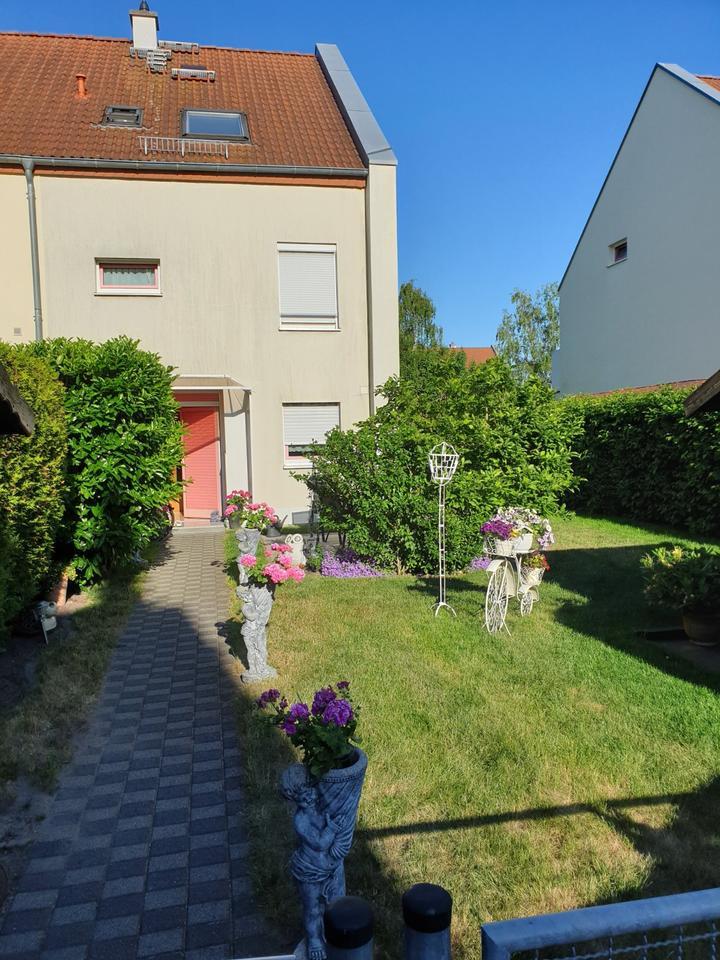 Reihenendhaus in 15827 Blankenfelde