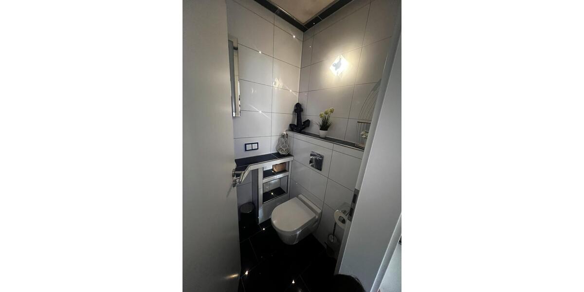 Etagenwohnung Hof Neuhof - 3.5 Zimmer, 94 m&sup2;, 266.000&euro; | Angebot:27079844