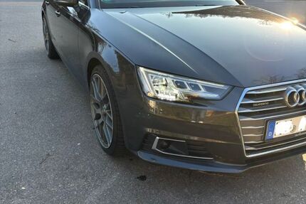 Audi A4 155.000 km 22.000 &euro; Schiltach 77761