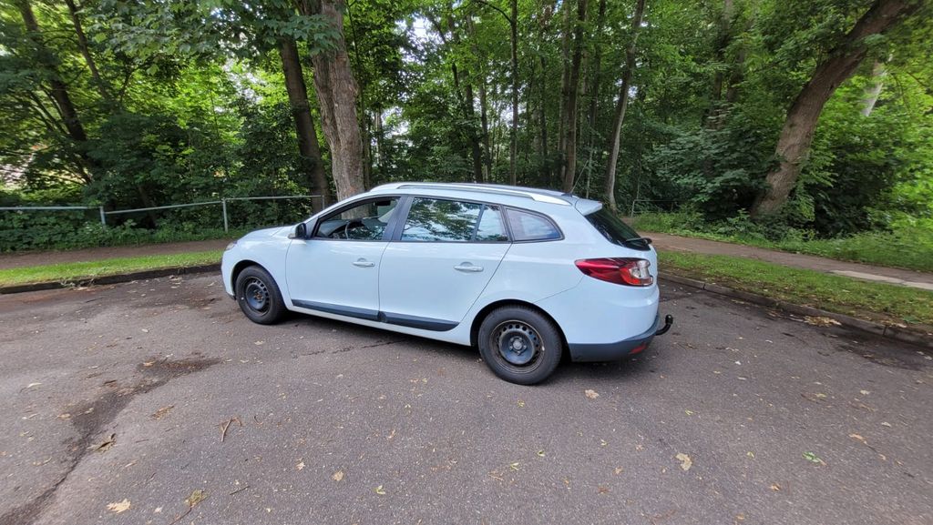 Renault Megane 277.000 km 1.990 &euro; Lübeck 23570