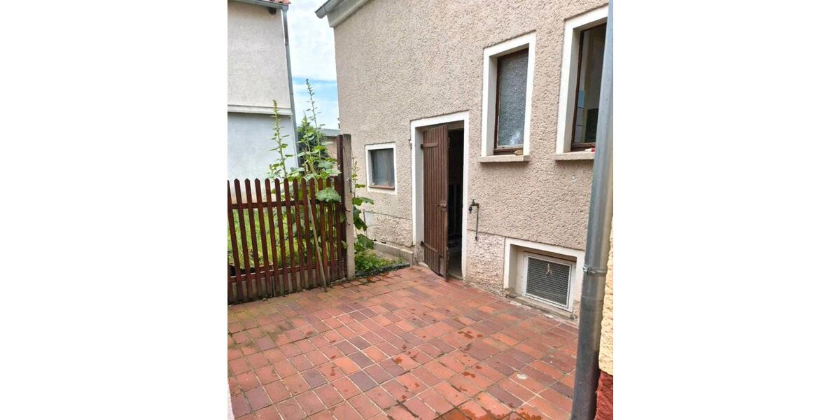 Einfamilienhaus Ballenstedt - 2 Zimmer, 104 m&sup2;, 74.000&euro; | Angebot:27073197