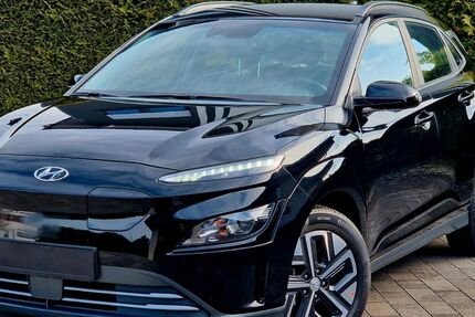 Hyundai KONA 17.000 km 18.700 &euro; Bad Lippspringe 33175